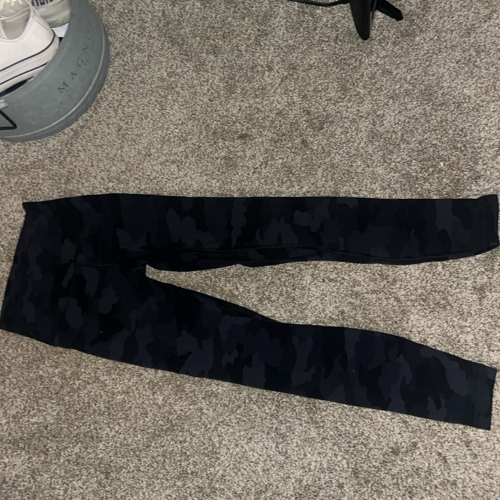 Camo Lululemon leggings -2